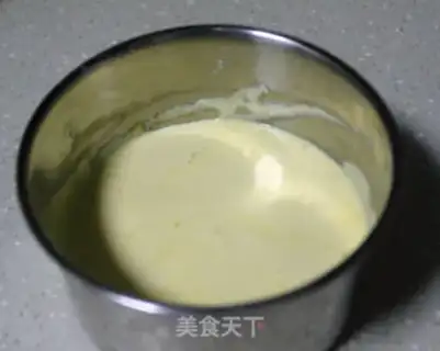 Make Double-coloured twilight cake step 4