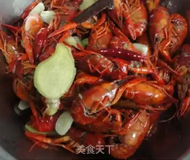 Make Spicy lobster step 4