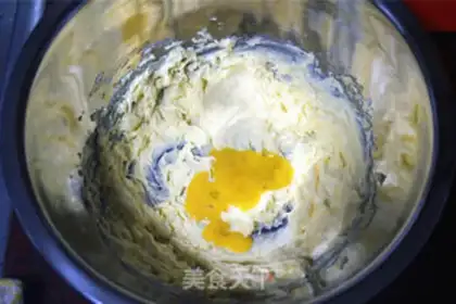 Make Glass and sugar cookies step 1