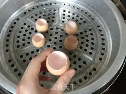Make Shell egg pudding plant step 3