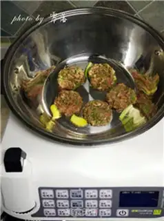 Make Celery meatloaf step 4