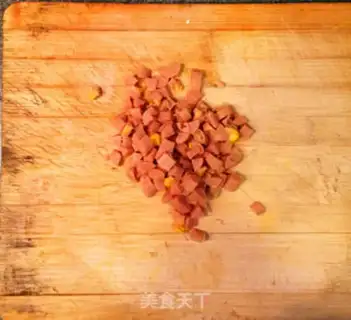 Make Happy Mickey Mashed Potato step 1