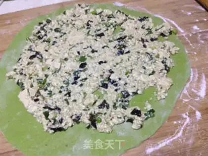Make Spinach rolls step 2