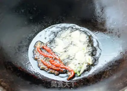 Make Spicy potato chips step 3