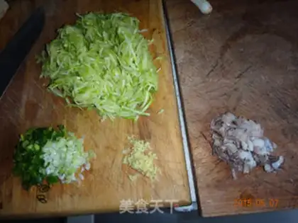 Make Smelt dumplings step 3