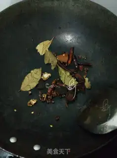 Make Homemade safe pepper claws step 2
