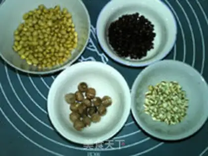 Make Red bean rice lily soy step 0