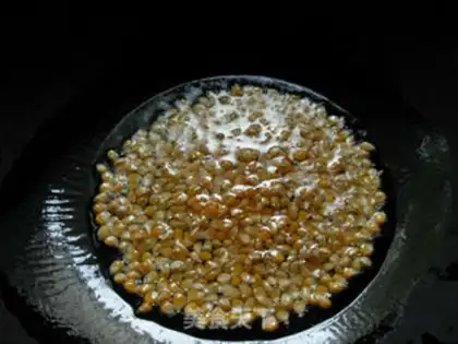 Make Caramel popcorn step 3