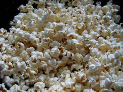 Make Caramel popcorn step 4