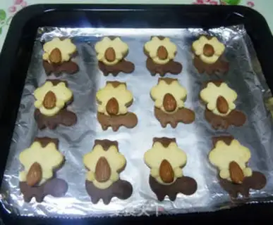 Make Squirrel cheese almonds step 6