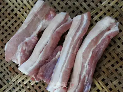 Make Five flowers to burn the leaves step 0
