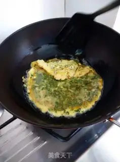 Make Fried eggs step 8