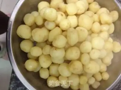 Make Fried potatoes step 1