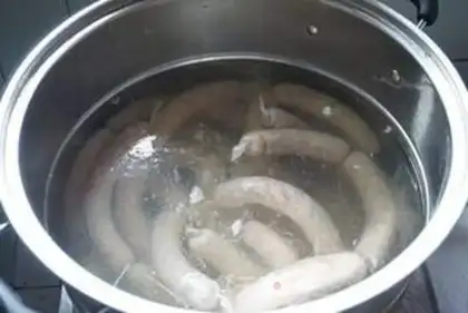 Make Garlic pretzels step 9