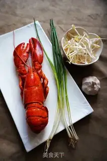 Make Garlic on the side steamed lobster step 0