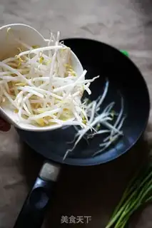 Make Garlic on the side steamed lobster step 4