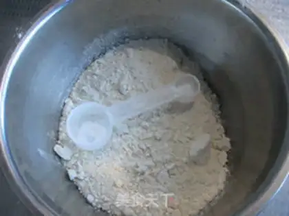 Make Rose waffles step 2