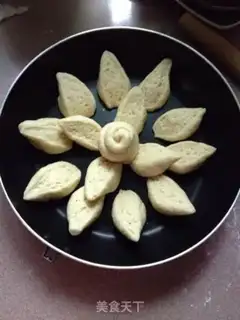 Make Goldbread step 7
