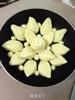Make Goldbread step 8