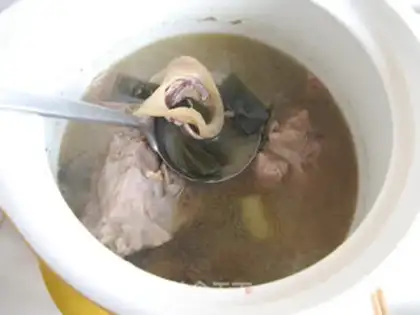 Make Sea ham stick bone soup step 6