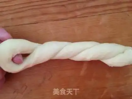 Make Three minutes of old bread step 8