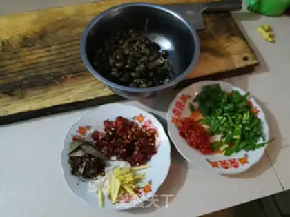 Make Spicy snails step 0