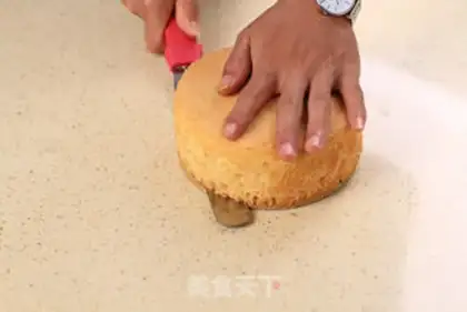 Make Foamcake step 22