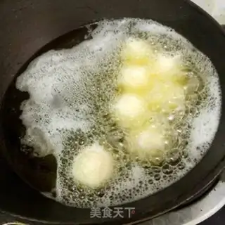 Make Empty rice balls step 7