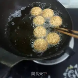 Make Empty rice balls step 8