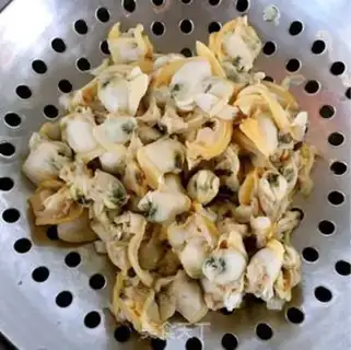 Make An omelet step 2