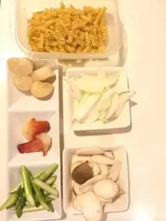 Make Cyclops, Italy. Noodles step 0