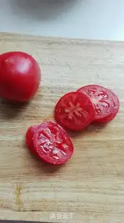 Make Cucumber tomato salad step 2