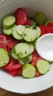 Make Cucumber tomato salad step 4