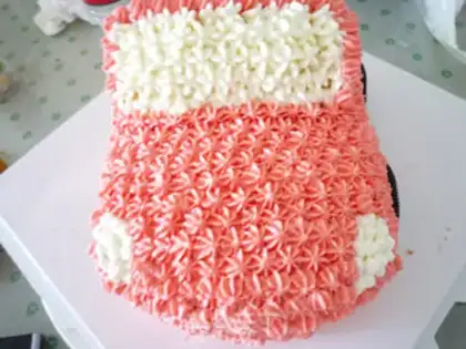 Make Red sports cake step 24