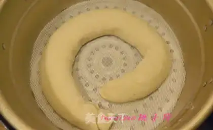 Make Old Steam Dragon step 7