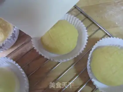 Make Red bean pineapple bun step 18