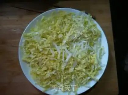 Make A cabbage fan step 0