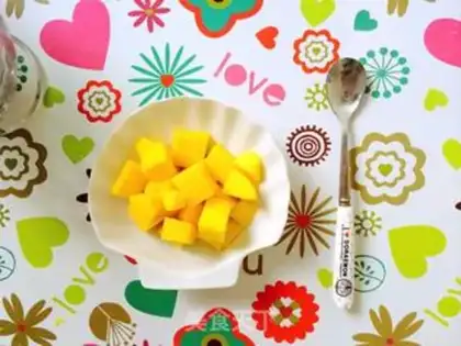 Make Cut the mango step 3