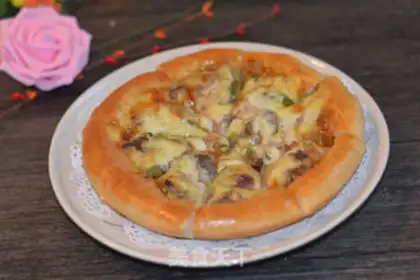Make Black pepper beef pizza step 8