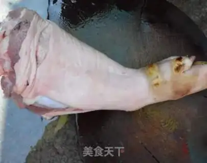 Make ♪ The hands of a pig ♪ step 0