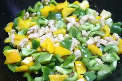 Make Pepper chicken step 5