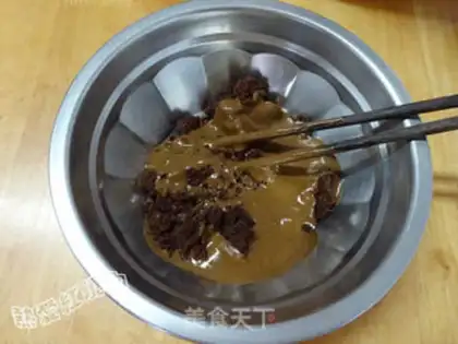 Make Sesame sauce, red sugar rolls step 8