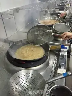 Make Garlic shrimp step 1