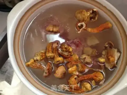 Make Two fungus soup step 3