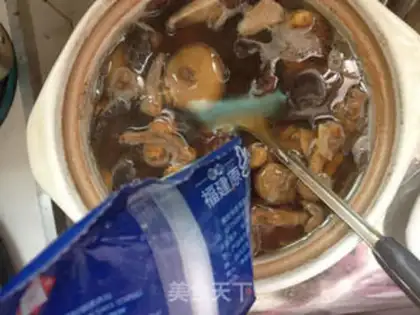 Make Two fungus soup step 5