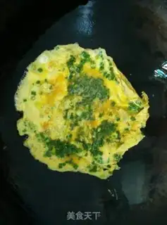 Make Onion fried eggs step 3