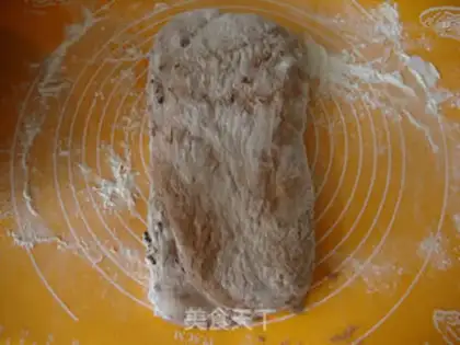 Make Coco Hand Bread step 4