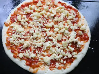 Make walnut chicken pizza step 6