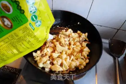 Make Cheese and bouquet step 8