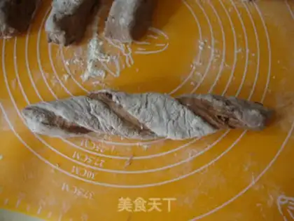 Make Coco Hand Bread step 9
